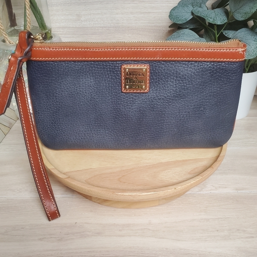 Dooney and Bourke Pebble Grain Medium Wristlet Blue